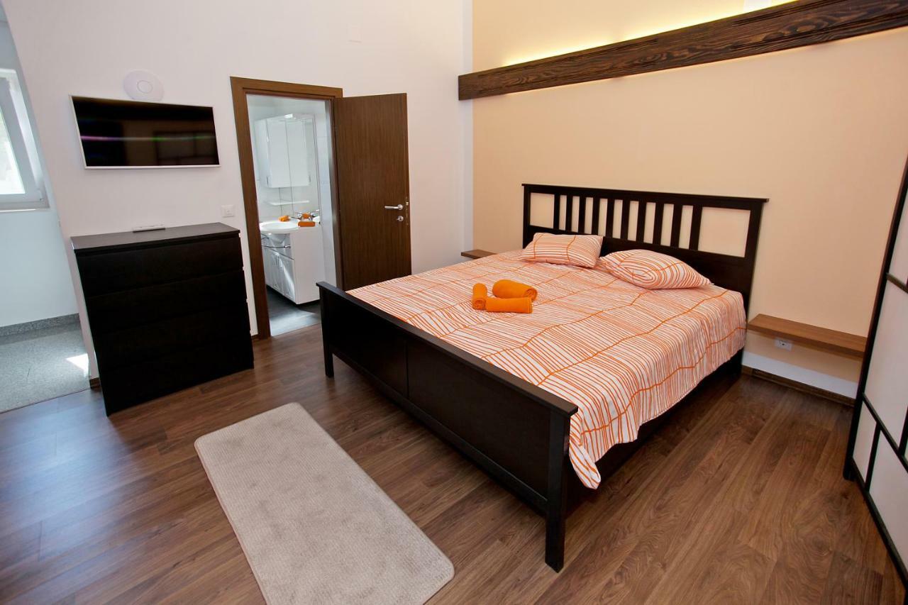 Apartments Classic#Bnm Biograd Na Moru Exterior photo